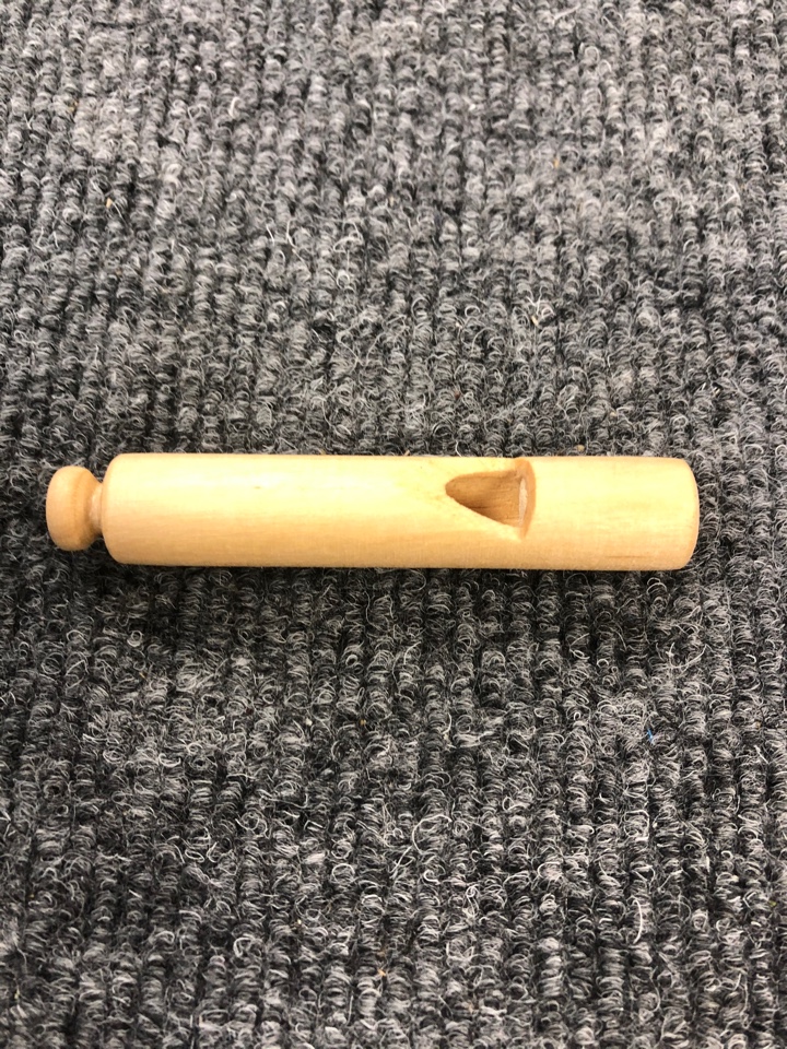 Свисток для подзыва собак